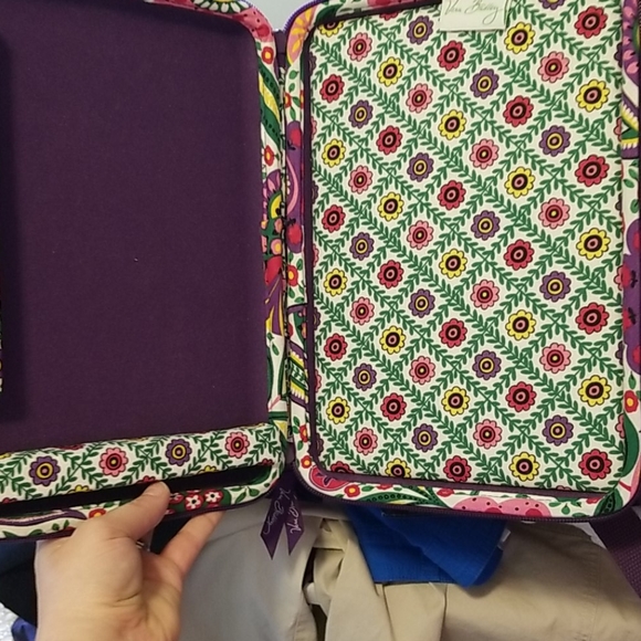 Vera Bradley EUC Hardshell Ipad or Kindle Case - Picture 4 of 5